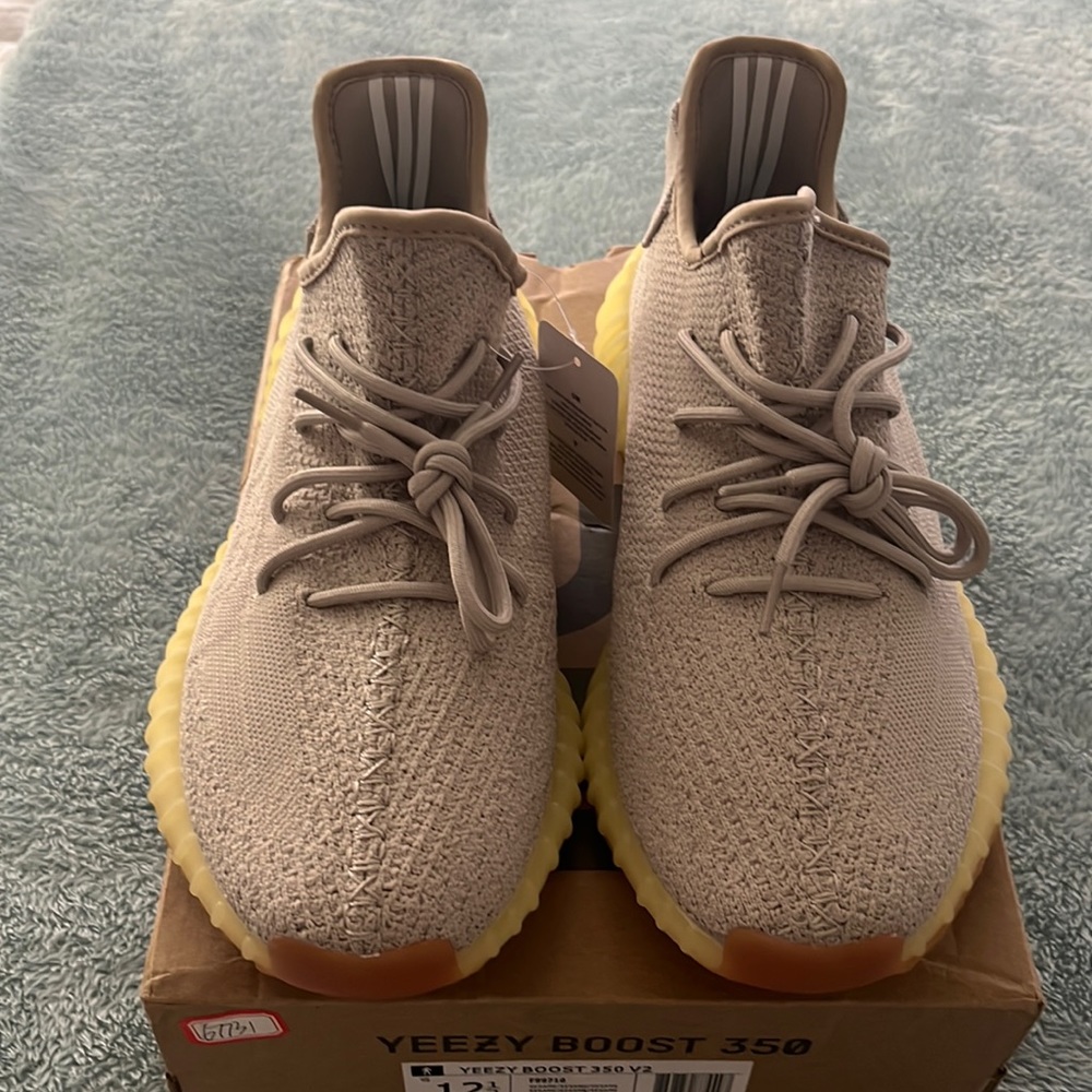 NWT, Mens Yeezy Boost 350 V2, size 12 1/2… never worn, smoke free environment.